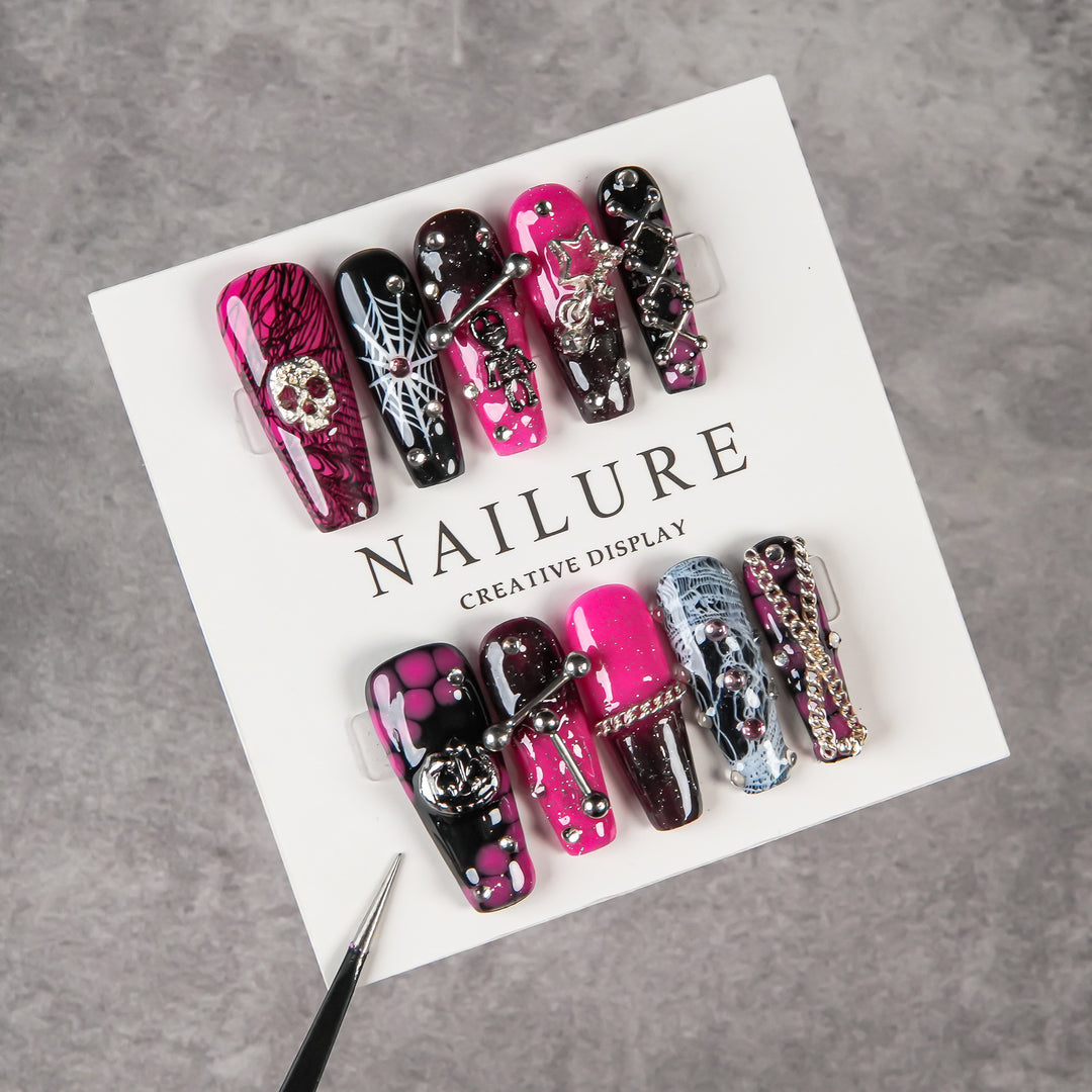 Artistic Gothic Press-On Nail Set