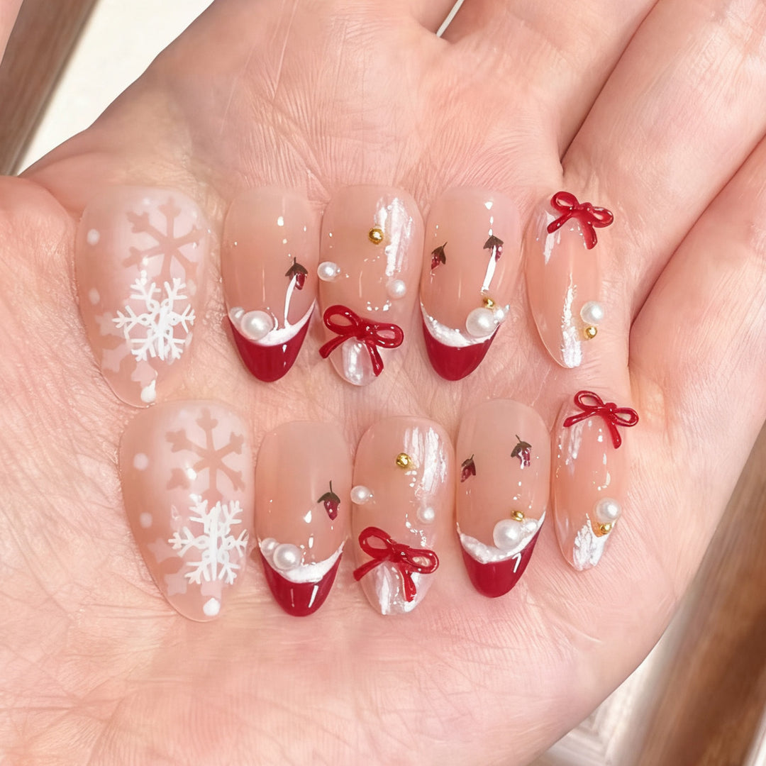 Festive Themed Holiday Press-On Nail Art Stornfield
