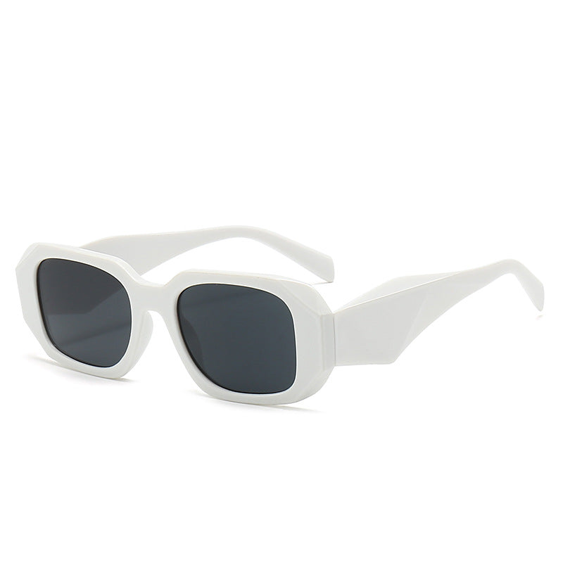 Chic Geometric Frame Sunglasses