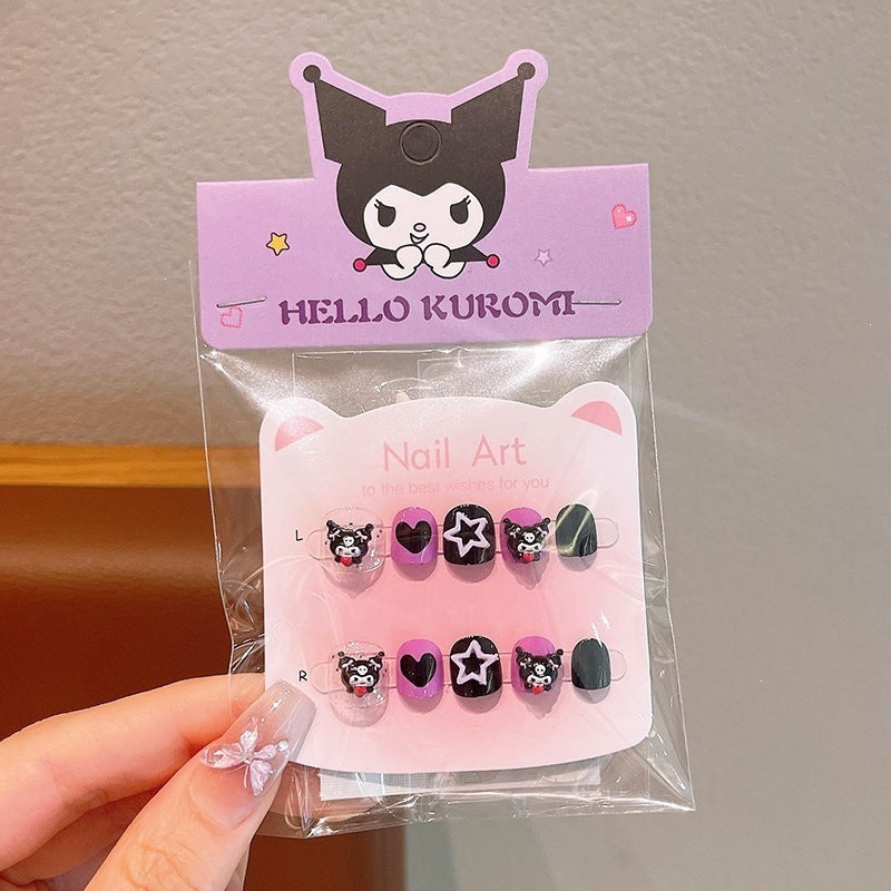 Creative artificial nails with 3D designs Stornfield