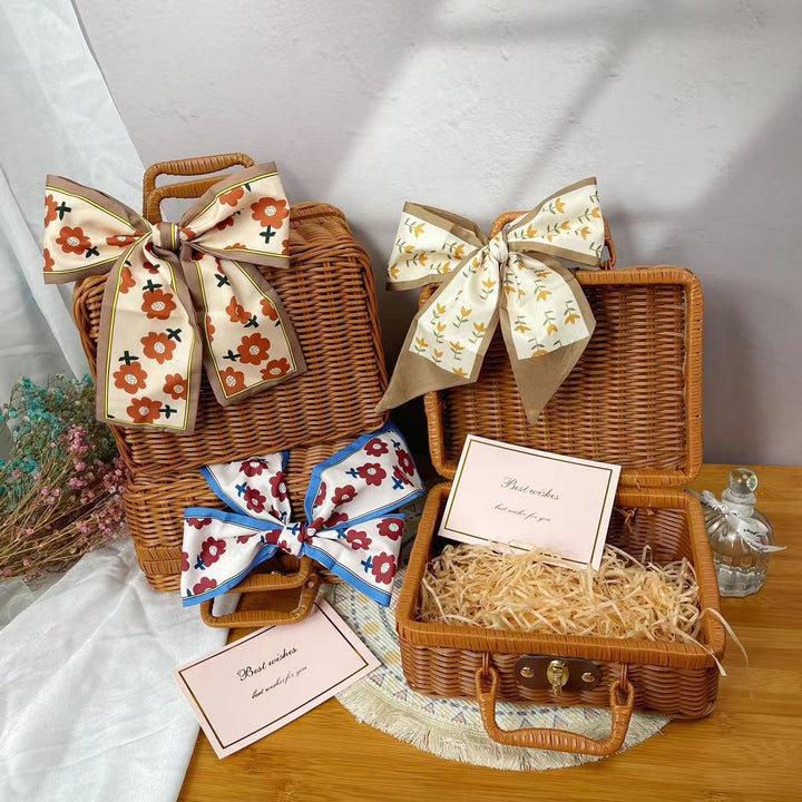 Women's handcrafted cosmetic storage case Stornfield