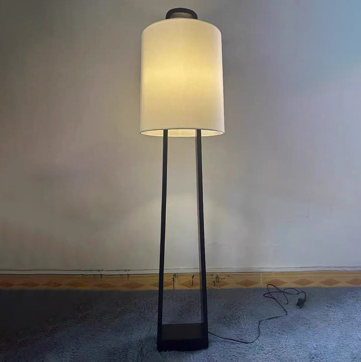 Elegant Modern Floor Lamp with Unique Structure