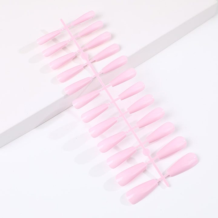 Artificial nails in classic design Stornfield