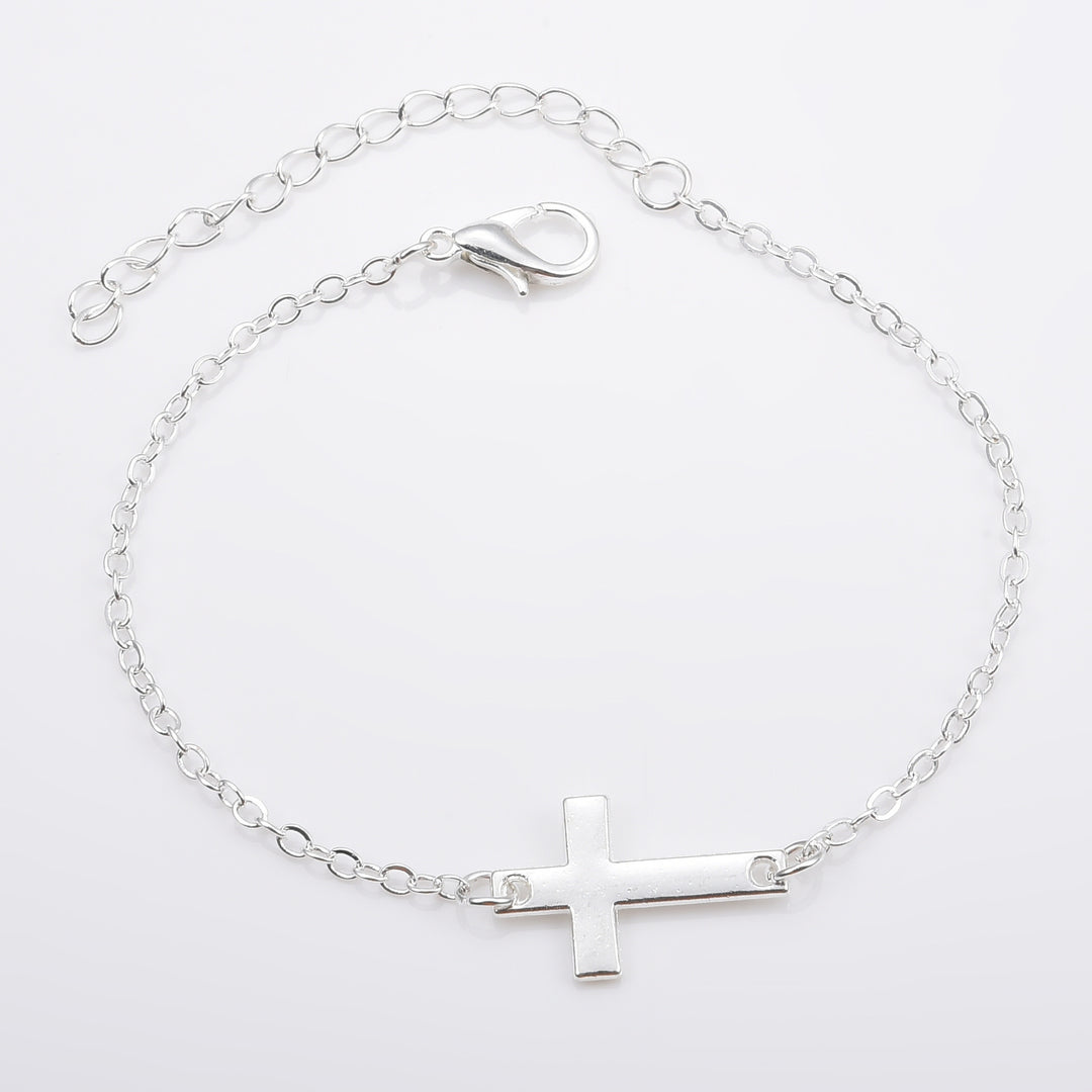 Minimalist Cross Charm Bracelet Stornfield