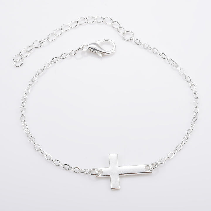 Minimalist Cross Charm Bracelet Stornfield