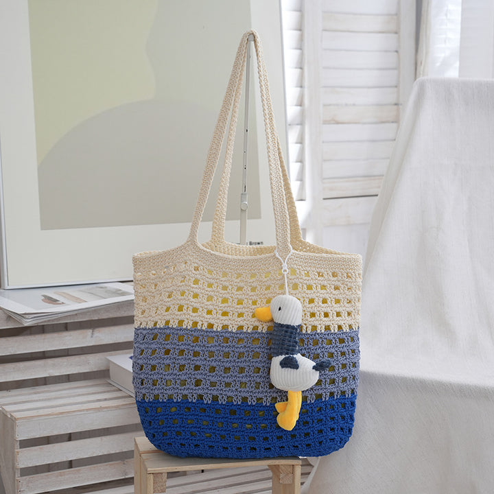 Handmade straw bag with cute tag Stornfield