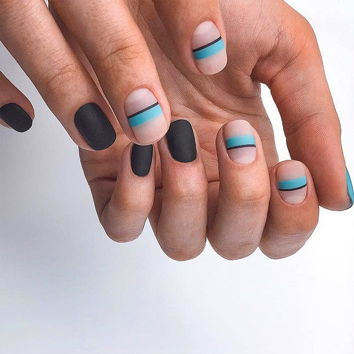 Acrylic nail set with modern, geometric design Stornfield