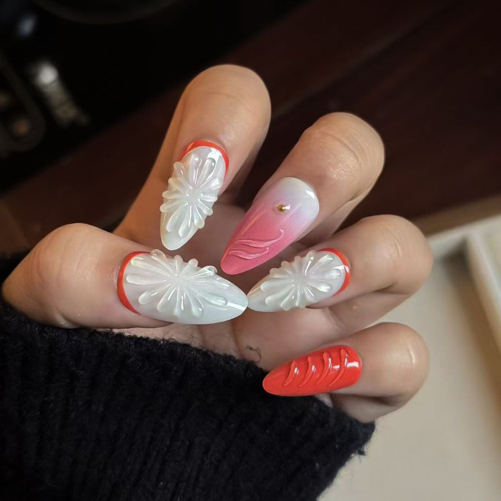 Handcrafted Floral Press-On Nail Set Stornfield