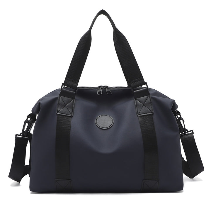 Sporty travel bag with sealed zipper and adjustable shoulder strap Stornfield