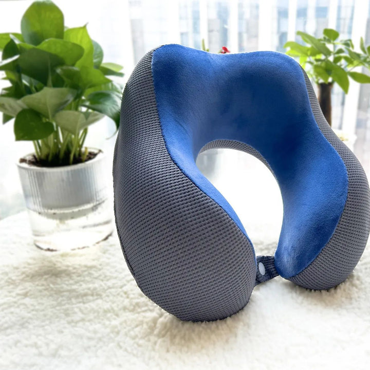 Women's ergonomic travel pillow with cooling effect Stornfield