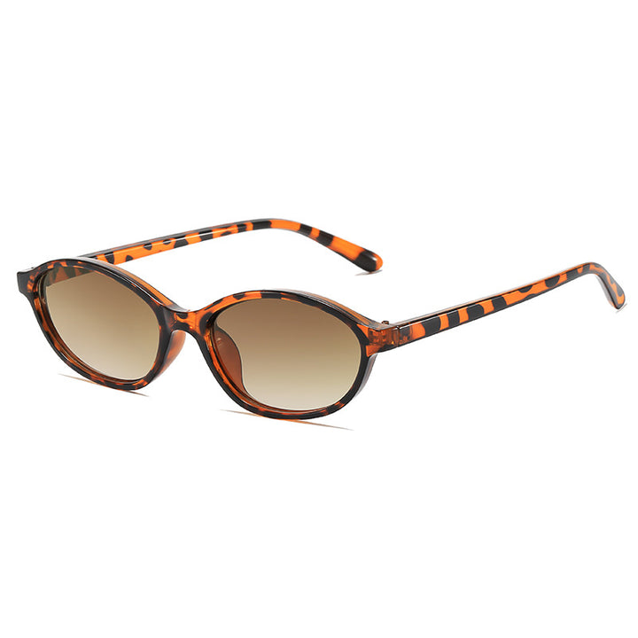Elegant Vintage-Inspired Oval Sunglasses Stornfield