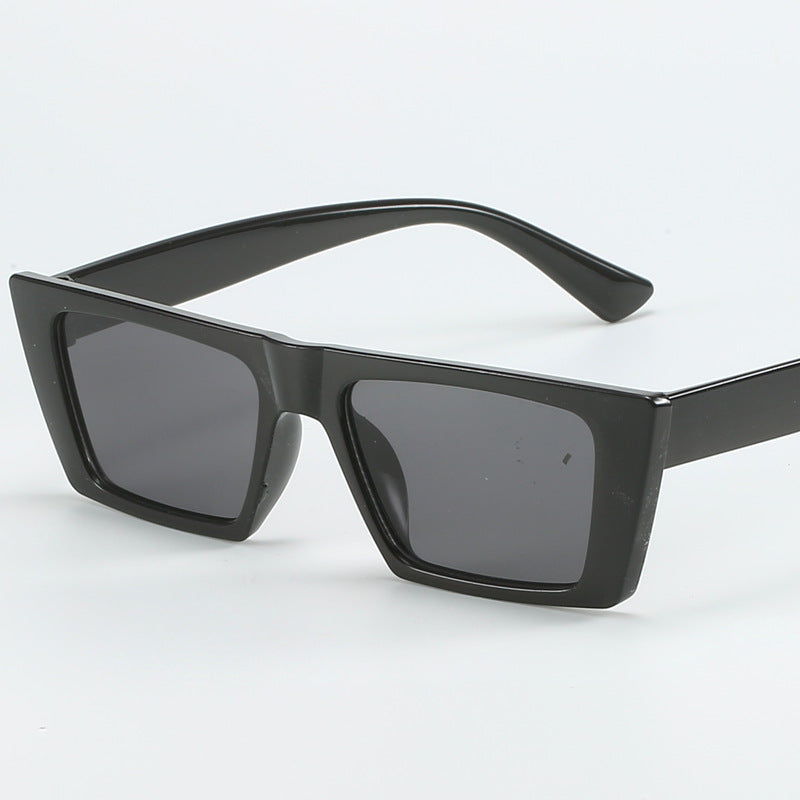 Women's geometric sunglasses with trendy, square frame Stornfield