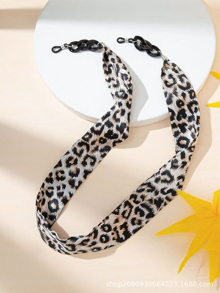 Chic Animal Print Eyewear Chain Stornfield
