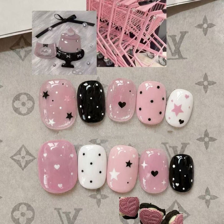 Elegant Press-On Nail Art Set with Bow and Dots Stornfield