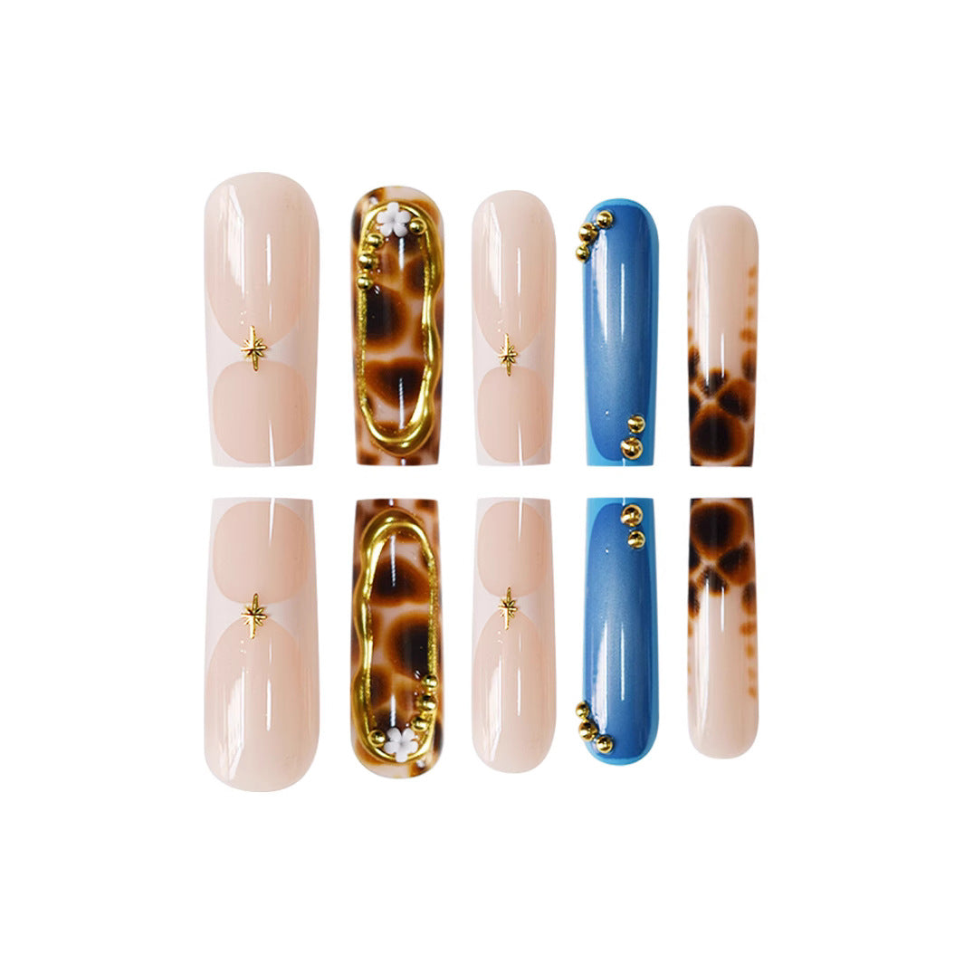 Artistic Press-On Nail Set with Unique Giraffe Pattern Stornfield