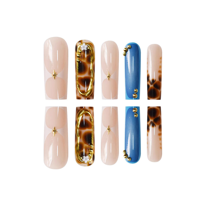 Artistic Press-On Nail Set with Unique Giraffe Pattern Stornfield