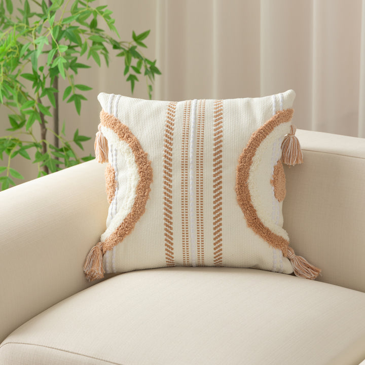 Structured decorative pillowcase with tassels and woven relief