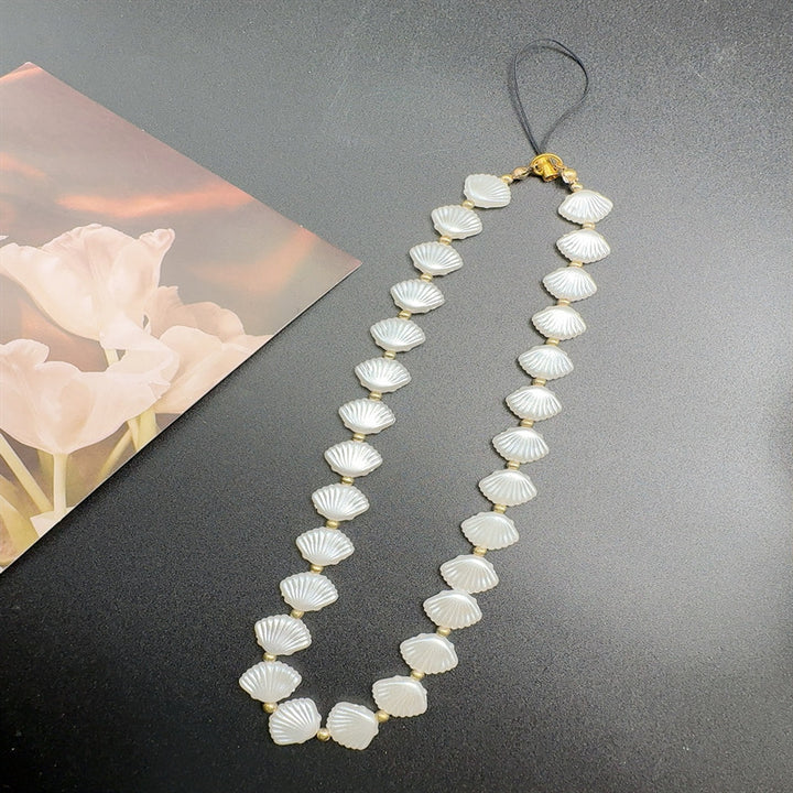 Shell-Inspired Beaded Necklace Stornfield