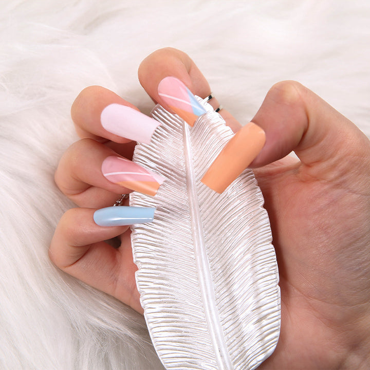 Artful nails in modern design Stornfield