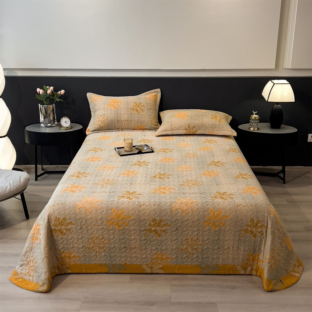 Quilted Bedspread and Pillow Sham Set with Scallop Stitching and Lightweight Microfiber