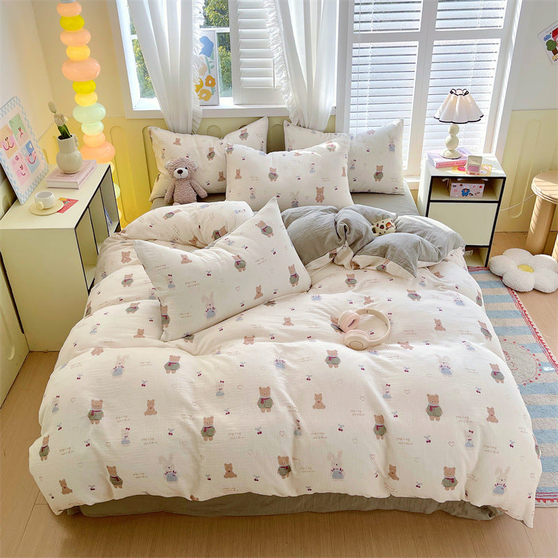 Cotton Gauze Quilted Duvet Cover and Pillowcase Set with Vintage Floral Bunny Print