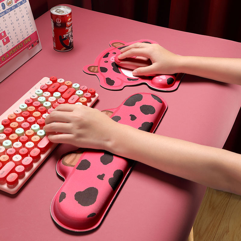 Cute Cartoon Cow-Themed Ergonomic Wrist Rest Pad