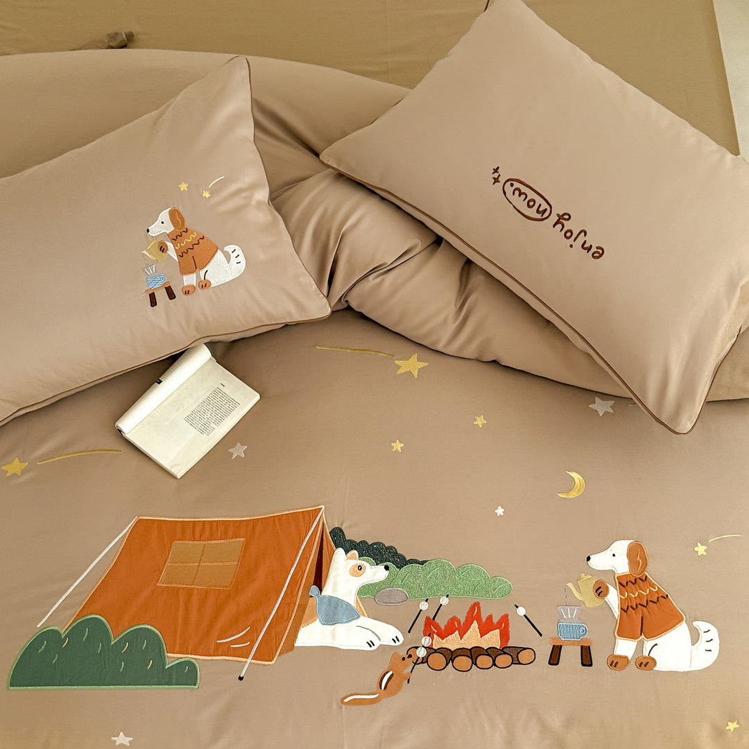 Children's bedding set made of cotton blend with embroidered camping motif