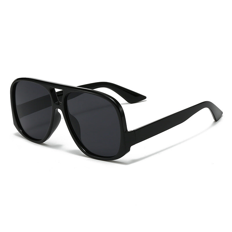 Women trendy oversized sunglasses in modern tortoiseshell pattern Stornfield