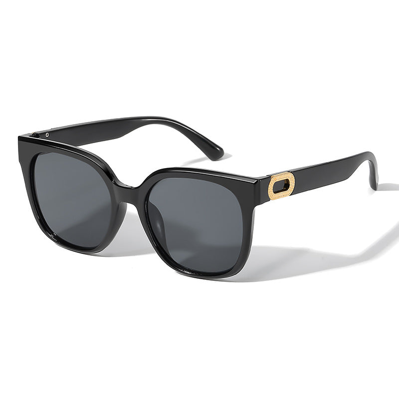 Stylish Oversized Sunglasses Stornfield