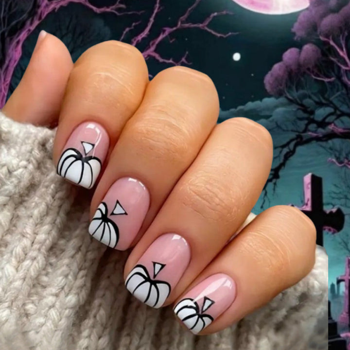 Artistic Halloween-Themed Press-On Nail Set Stornfield 1787225300