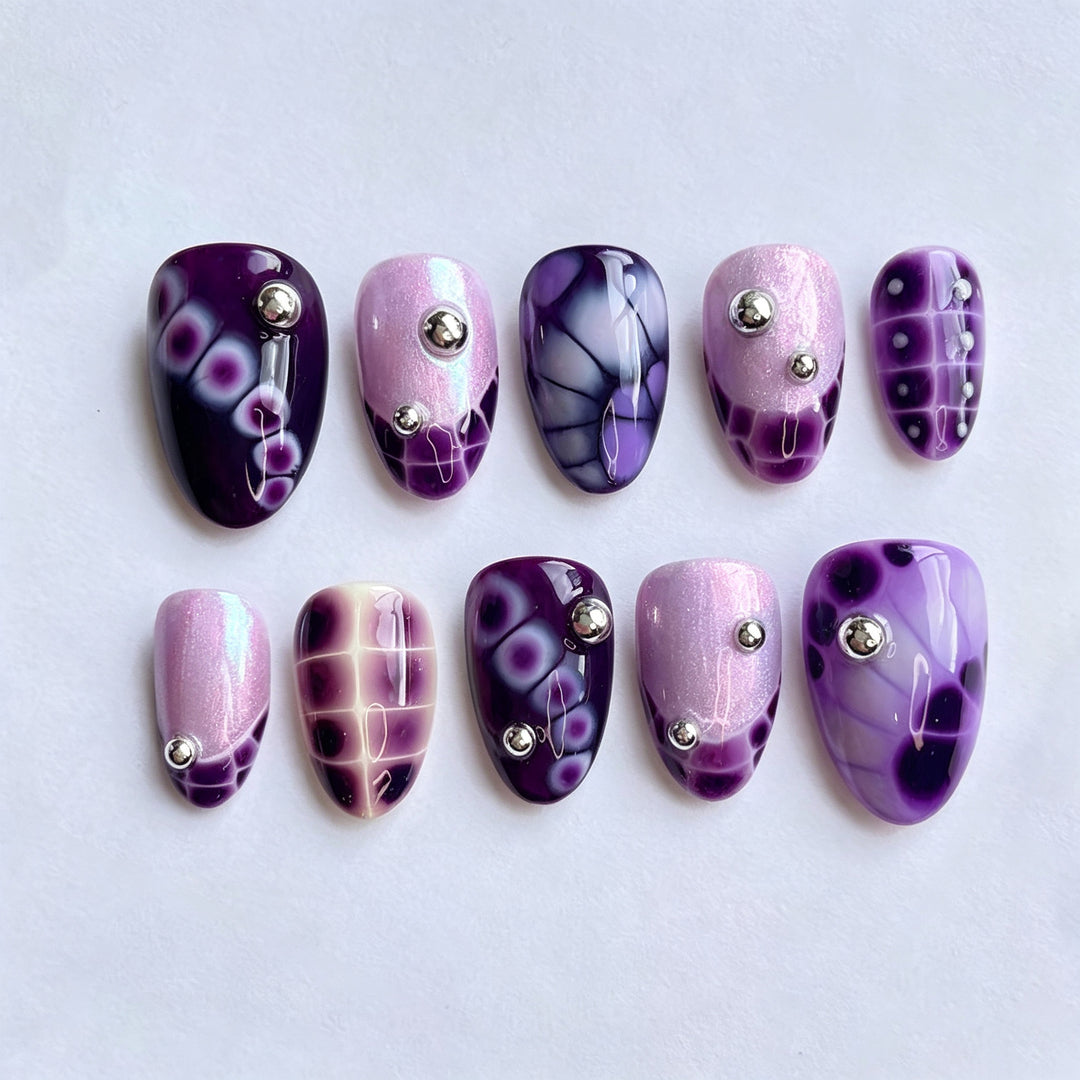 Elegant Decorative Press-On Nail Set Stornfield