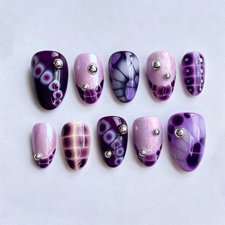 Elegant Decorative Press-On Nail Set Stornfield