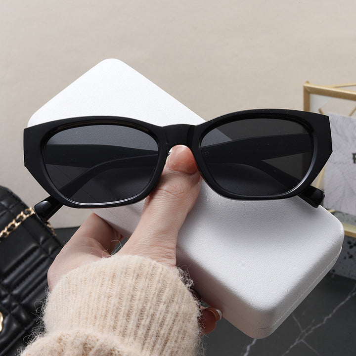 Ladies Cat-Eye Sunglasses with Stylish Frame and UV Protection Stornfield