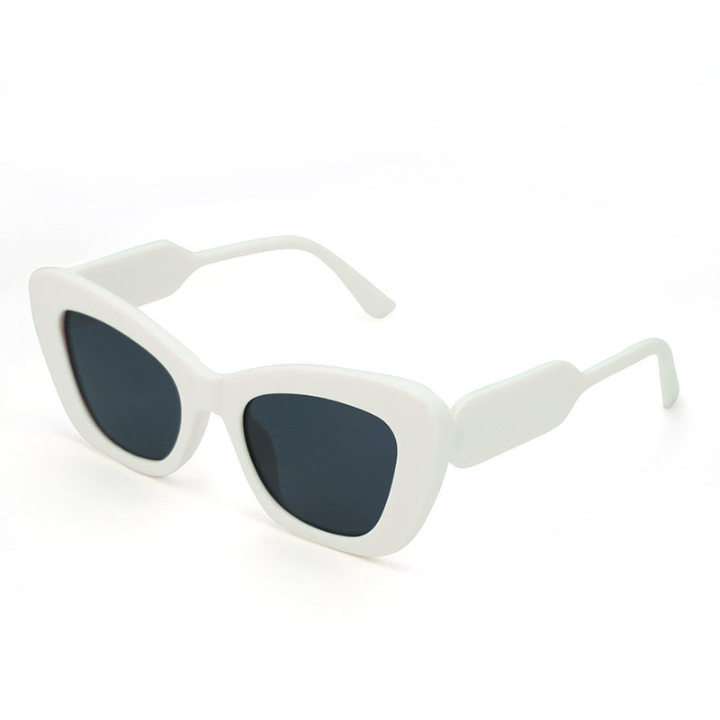 Women's Cat-Eye Sunglasses with Stylish Details Stornfield