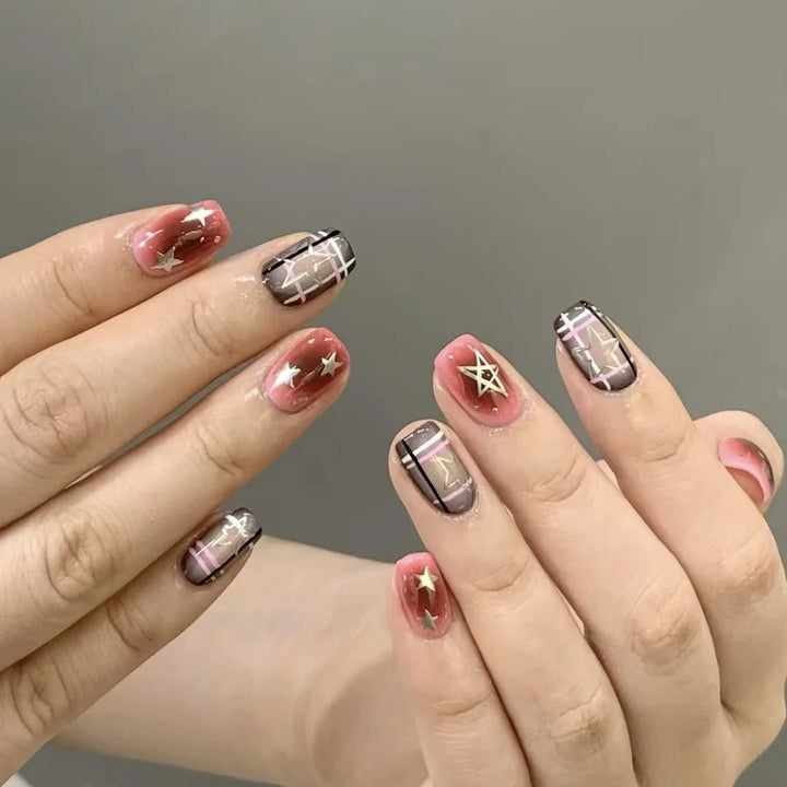 High-Quality Artistic Press-On Nail Art Set