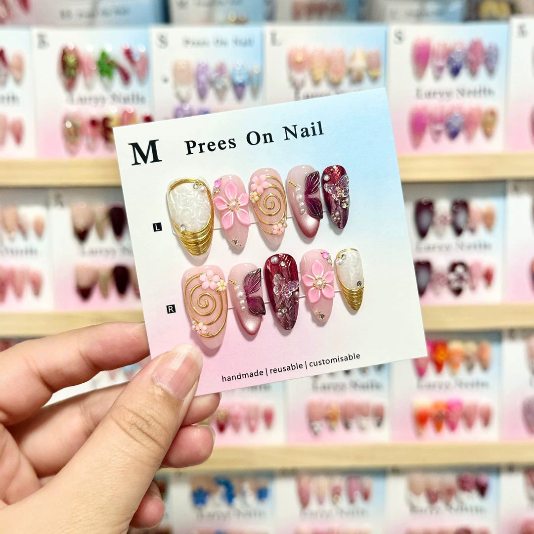 Decorative Press-On Nail Art Set with Floral Designs