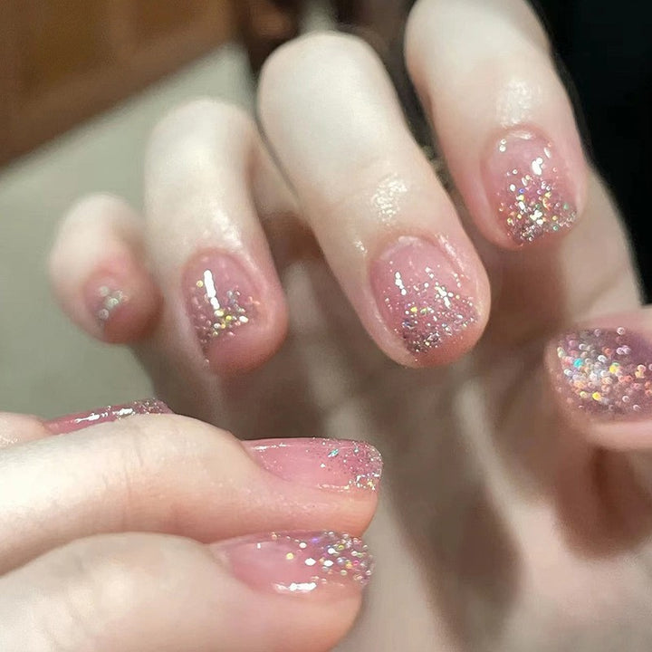 High-gloss artificial nails with rose effect Stornfield