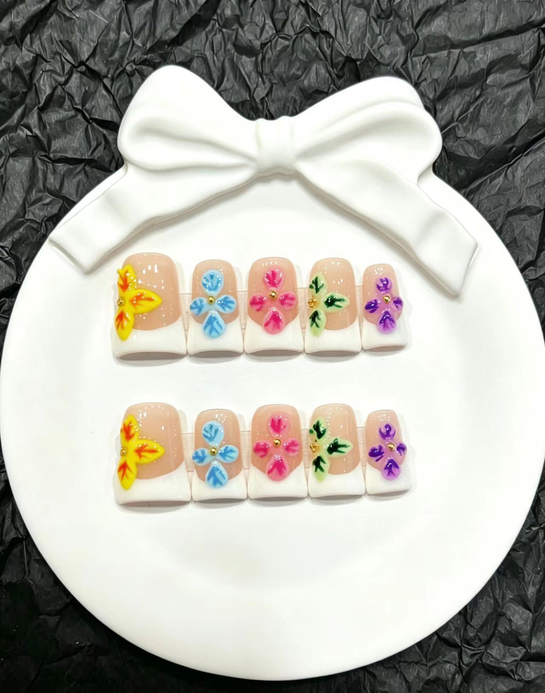 Decorative Floral Press-On Nail Art Set  1791773161