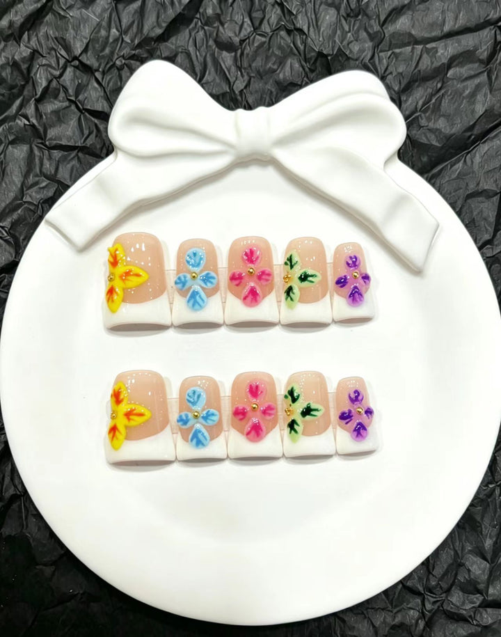 Decorative Floral Press-On Nail Art Set  1791773161