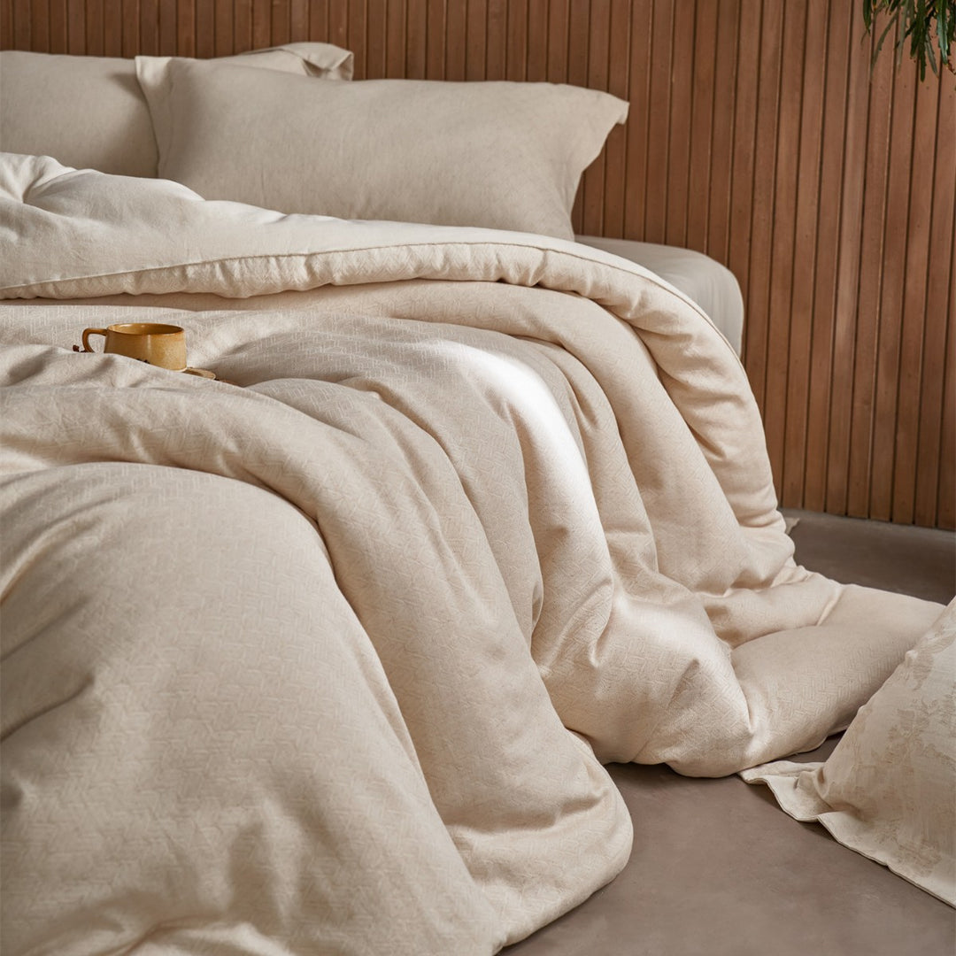 Reversible Jacquard Linen-Blend Duvet Cover Set with Hidden Zipper and Deep Pockets