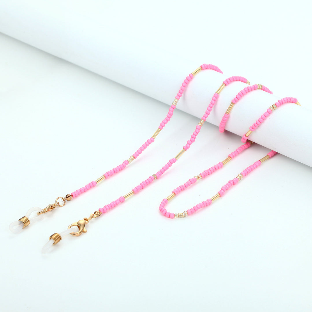 Chains-Necklace Made of Fine Pearls and Golden Accents Stornfield