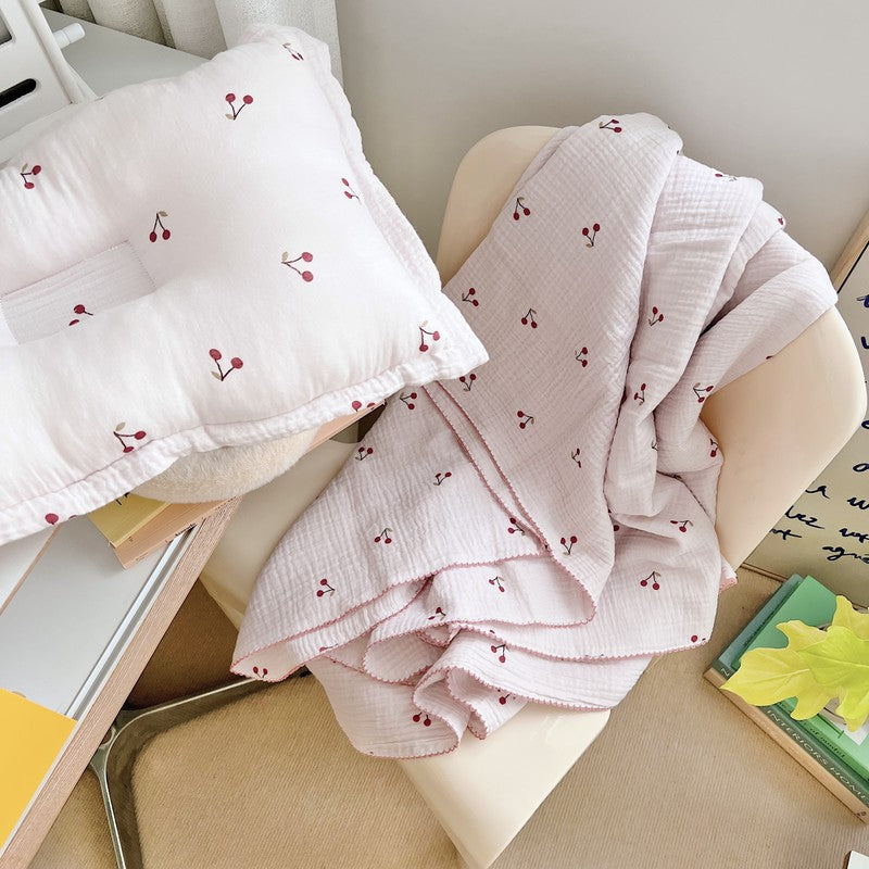 Unisex soft muslin blanket with cherry-shaped embroidery Stornfield