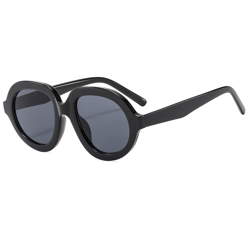 Ladies fashionable sunglasses with wide, oval frame Stornfield