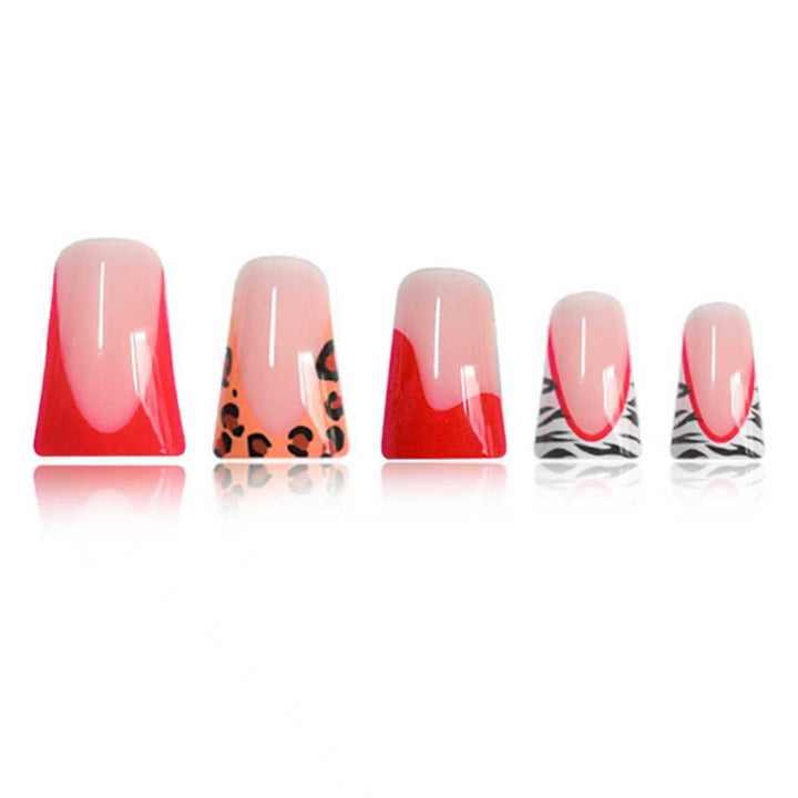Creative Themed Press-On Nail Extensions Stornfield