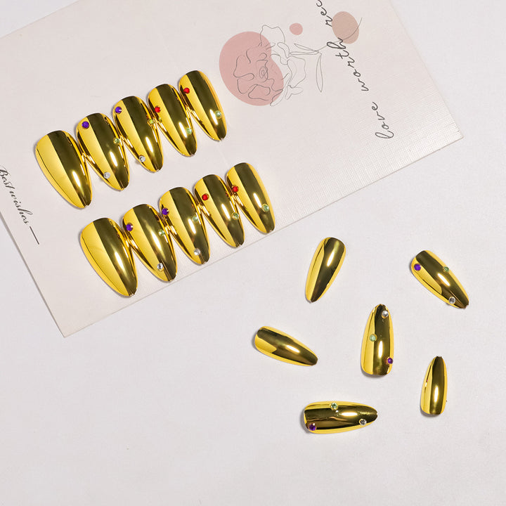 Glamorous Metallic Press-On Nail Set Stornfield