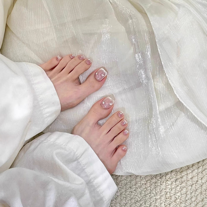 Decorative Press-On Toenail Art