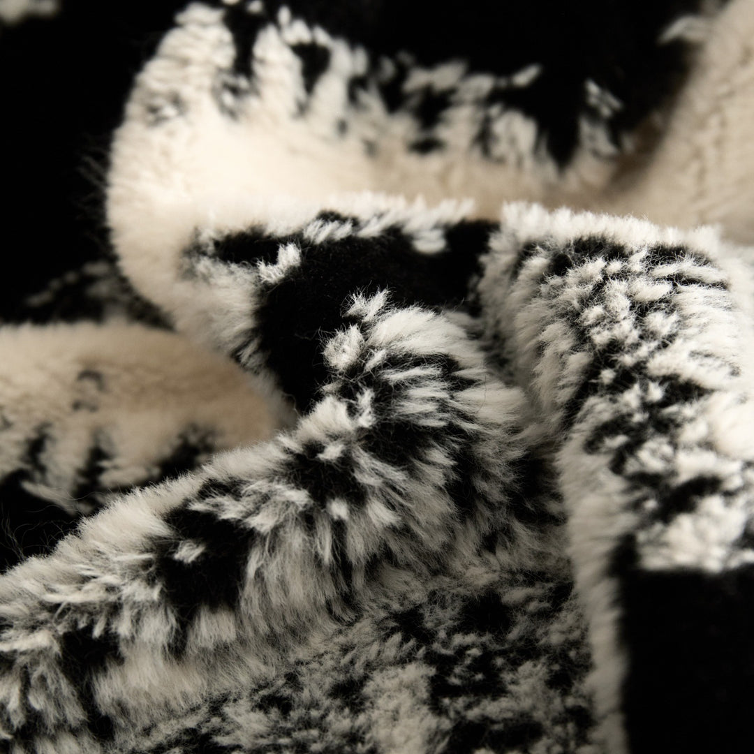 Luxurious Textured Fleece Bedding Set