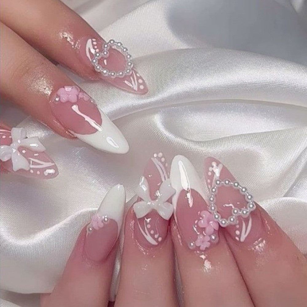 Artificial nails with Romantic Heart Design Stornfield
