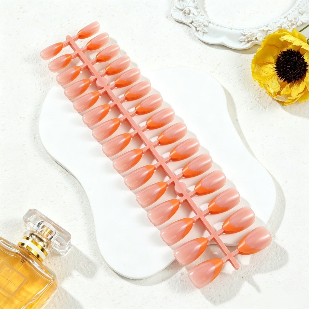 Decorative Press-On Nail Tips Stornfield