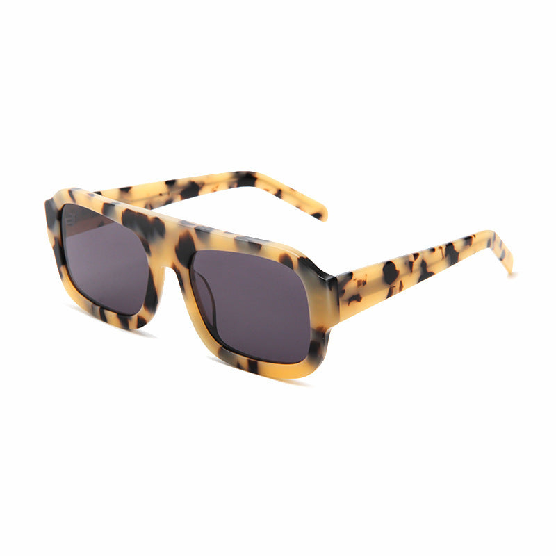 Women’s square sunglasses made of high-quality plastic with polarized lenses Stornfield